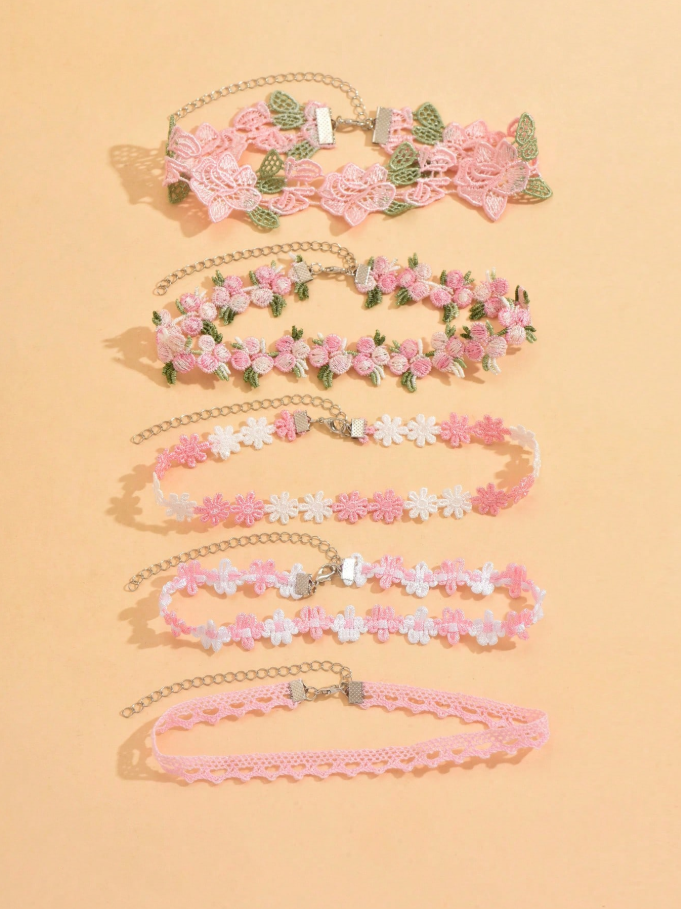 Collares y aretes LADO PINKU 💗