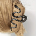 Pinza para el cabello gótica con diseño de serpiente