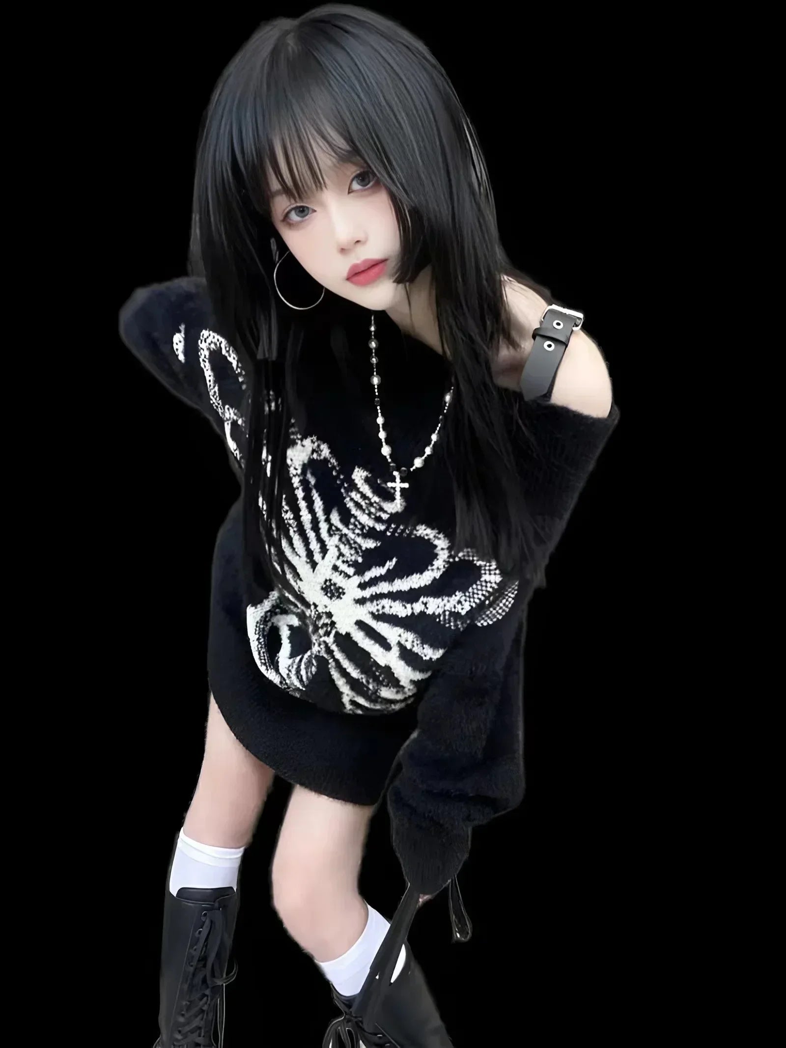Suéter Gótico con estampado de calavera