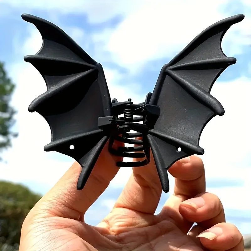 Pinza para el cabello punk con forma de murciélago
