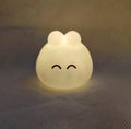 Luz de noche con forma de conejo pequeño