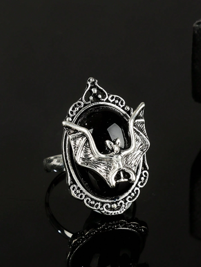 Anillo de múrcialo con piedra negra