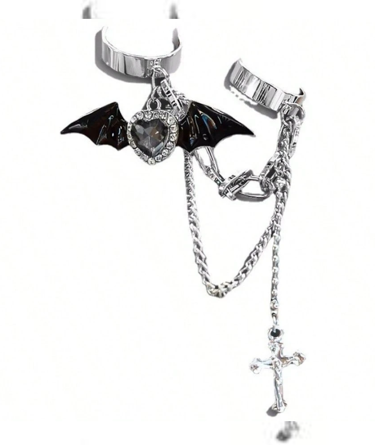 Anillo de dedo completo con diseño de alas de demonio y cruz