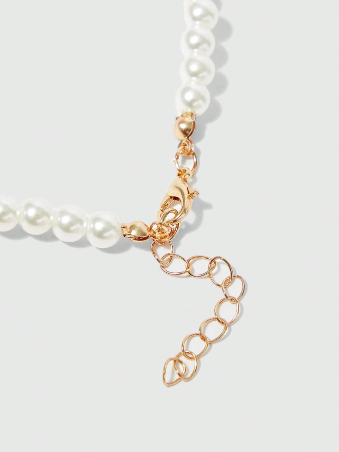 Set de 4  collares con colgante de corazón y mariposas
