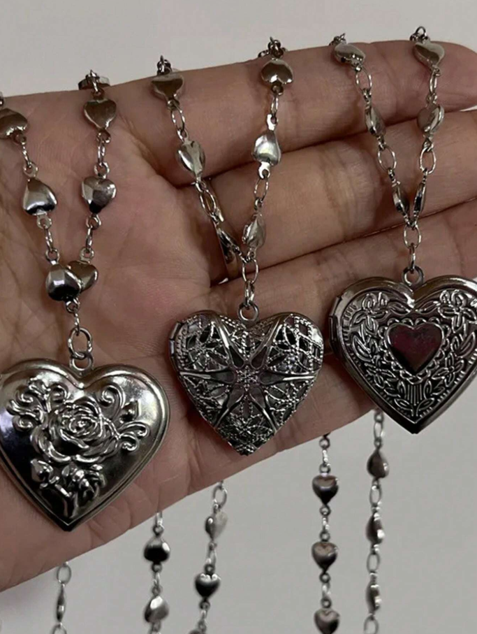 Relicarios en forma de corazón