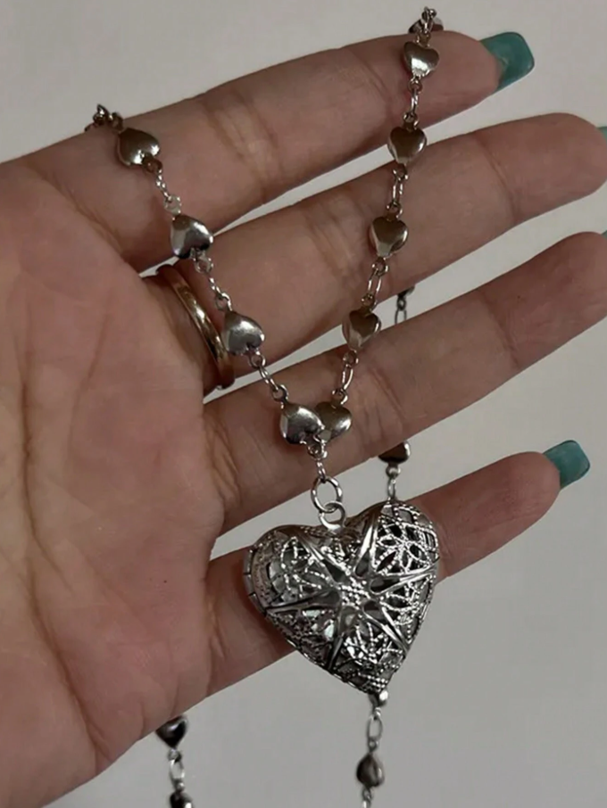 Relicarios en forma de corazón
