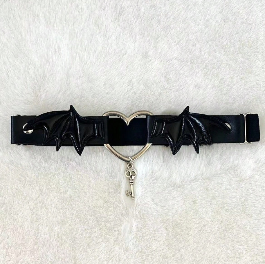 Correa de cuero negra para la pierna