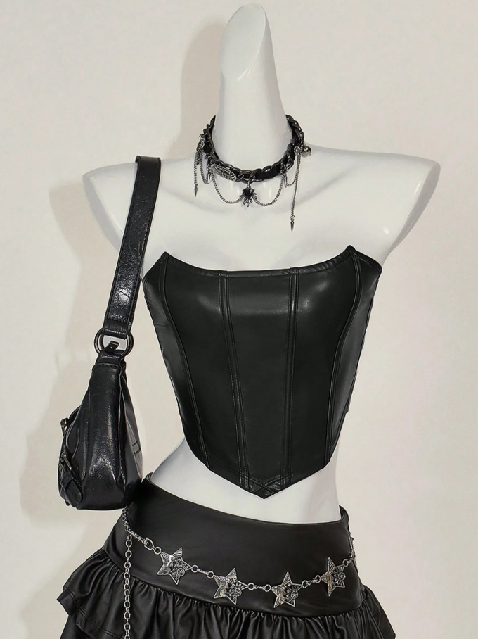 Top tipo corsette negro estilo Y2K